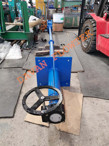 butterfly valve with extension bar 2
